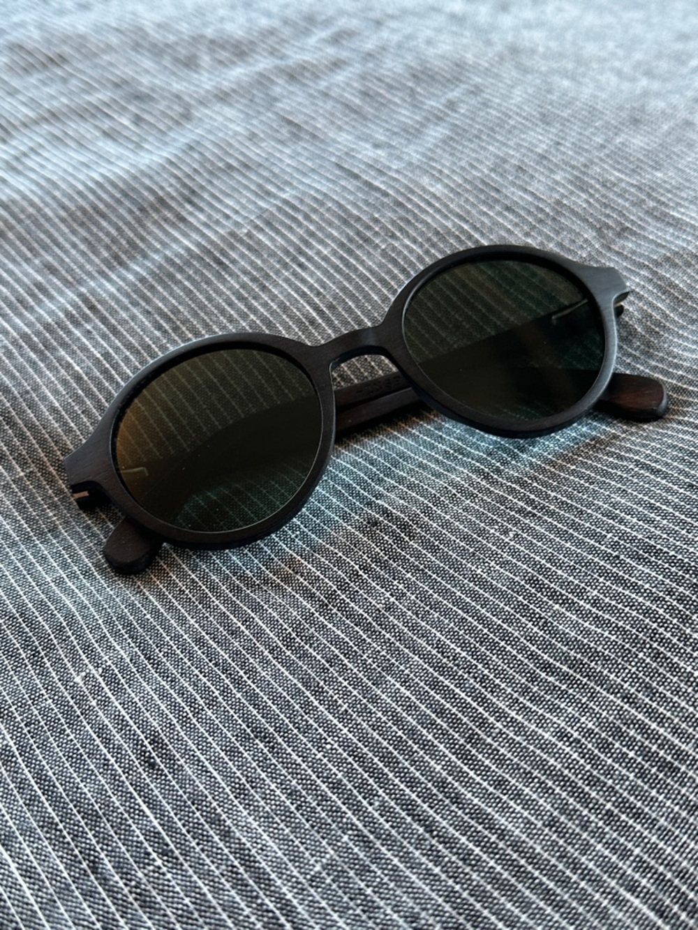 Chacana NYC Quilla Black Sunglasses - Picture 4 of 6